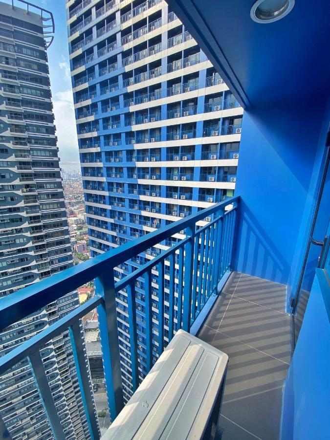 Stylish&Comfort Unit With Balcony In Air Makati Makati City ภายนอก รูปภาพ