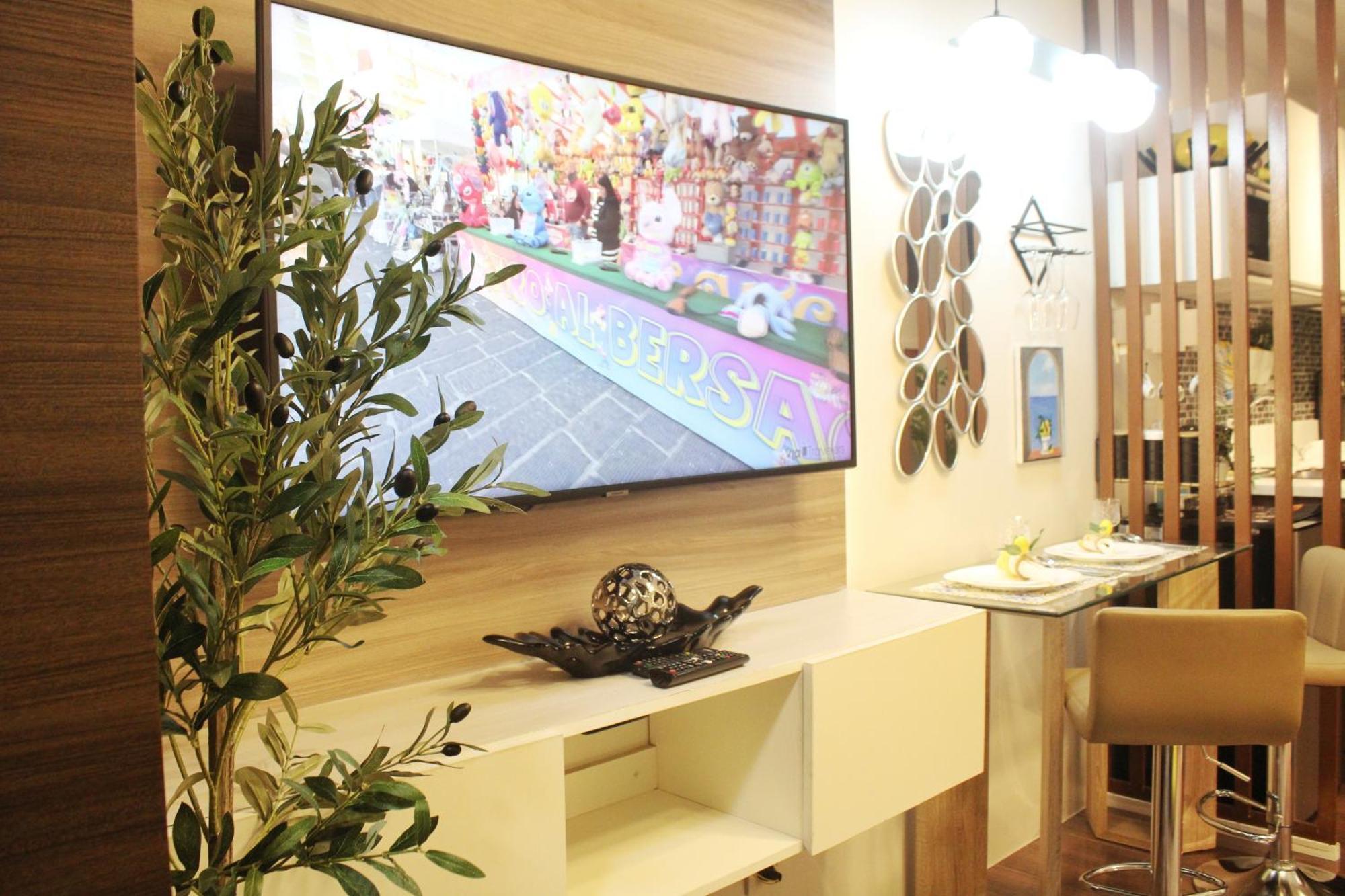 Stylish&Comfort Unit With Balcony In Air Makati Makati City ภายนอก รูปภาพ