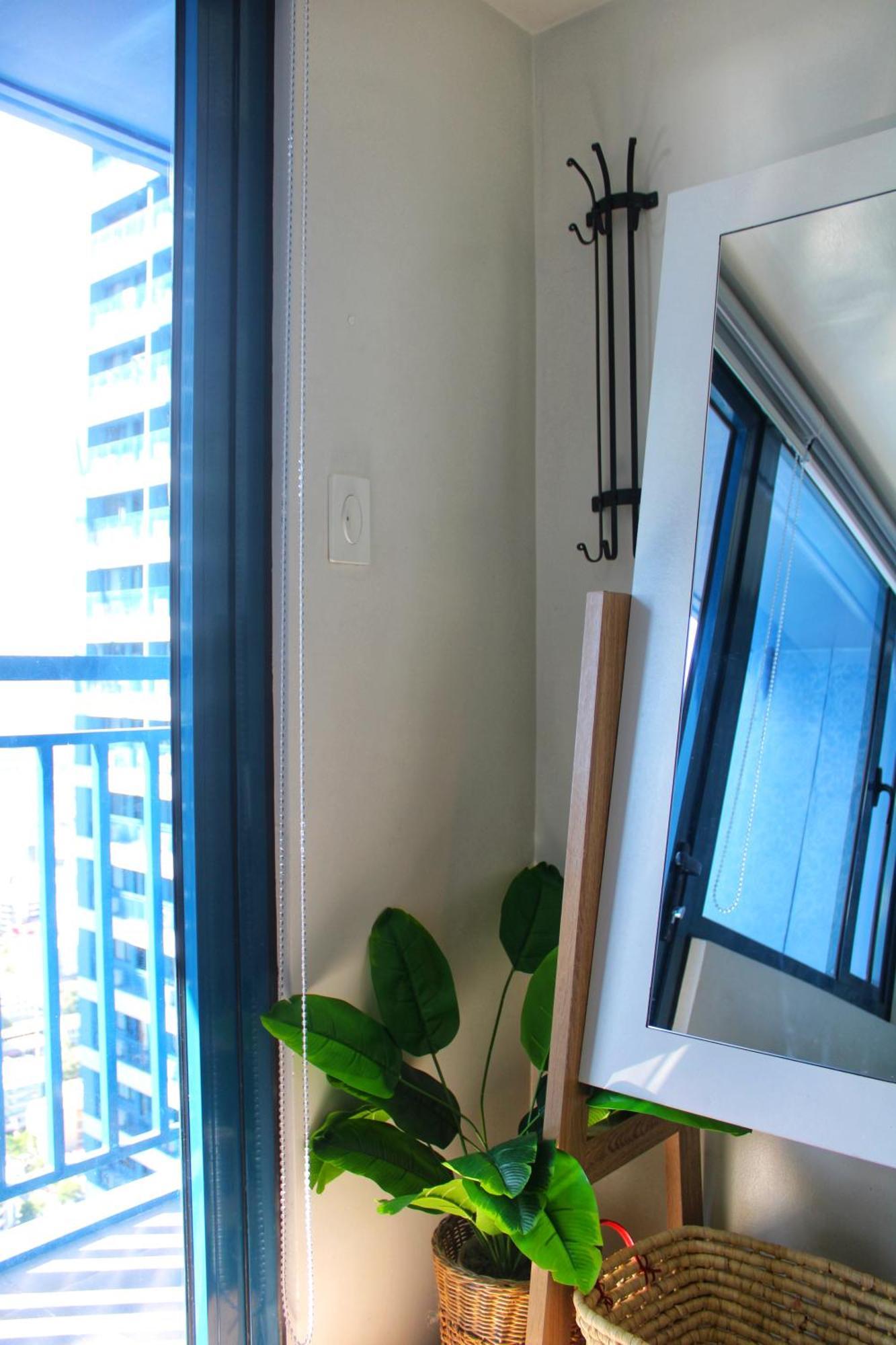 Stylish&Comfort Unit With Balcony In Air Makati Makati City ภายนอก รูปภาพ